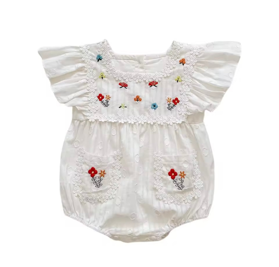 Vintage-Inspired Embroidered Flutter Sleeve Baby Romper – Size 66 (3-6 Months)
