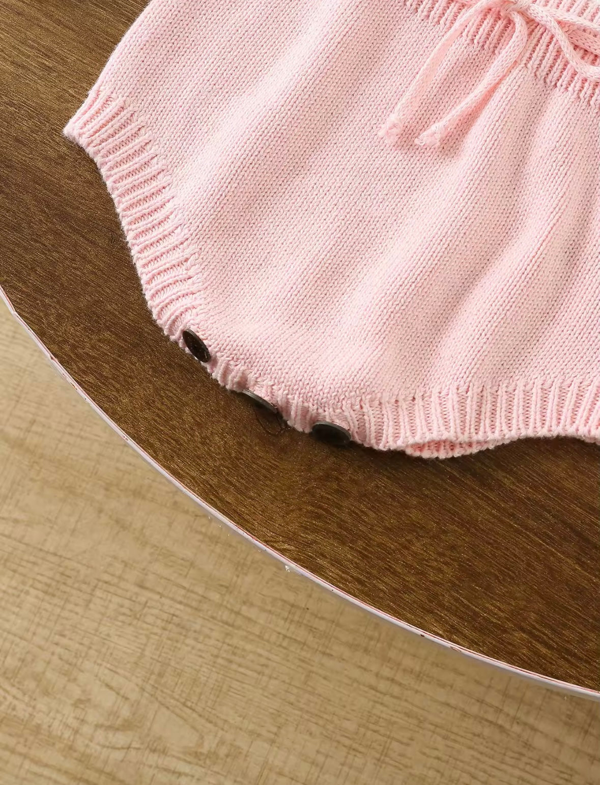 Knitted Baby Romper with Heart Detail – Long Sleeve Pink & White Bodysuit. Size 0-3M and 3-6M available