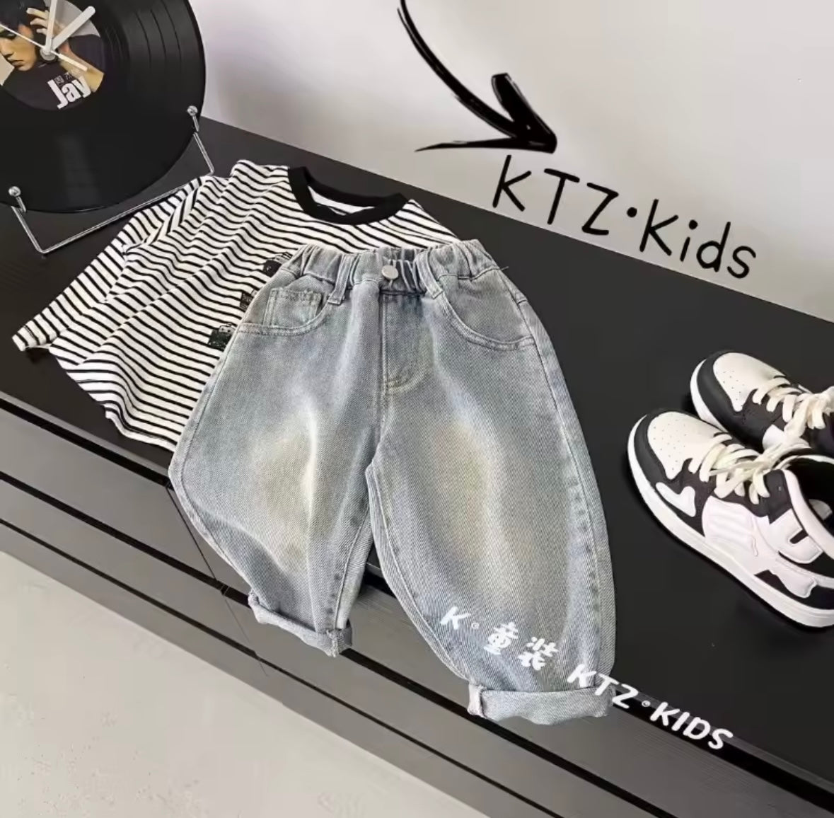 KTZ Kids Graffiti Patchwork Denim Jeans – Unisex Street Style