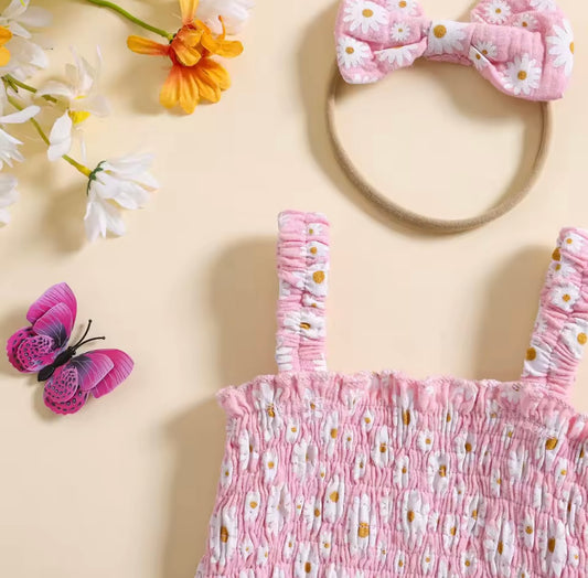Pink Daisy Smocked Baby Romper – with Matching Headband. Size 3-6months