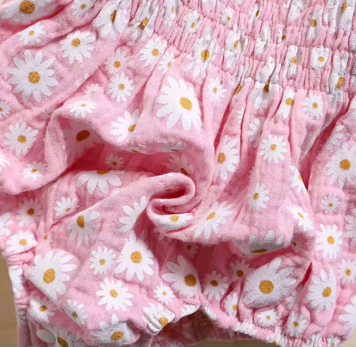 Pink Daisy Smocked Baby Romper – with Matching Headband. Size 3-6months
