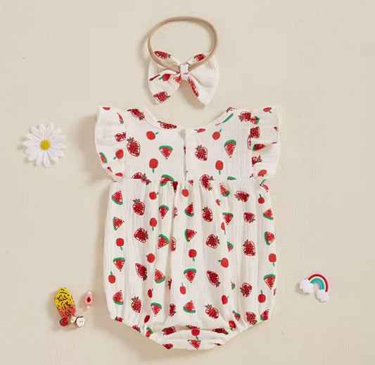 Baby Girl Summer Strawberry Romper with Headband – Flutter Sleeve Bodysuit. Size 0-3months