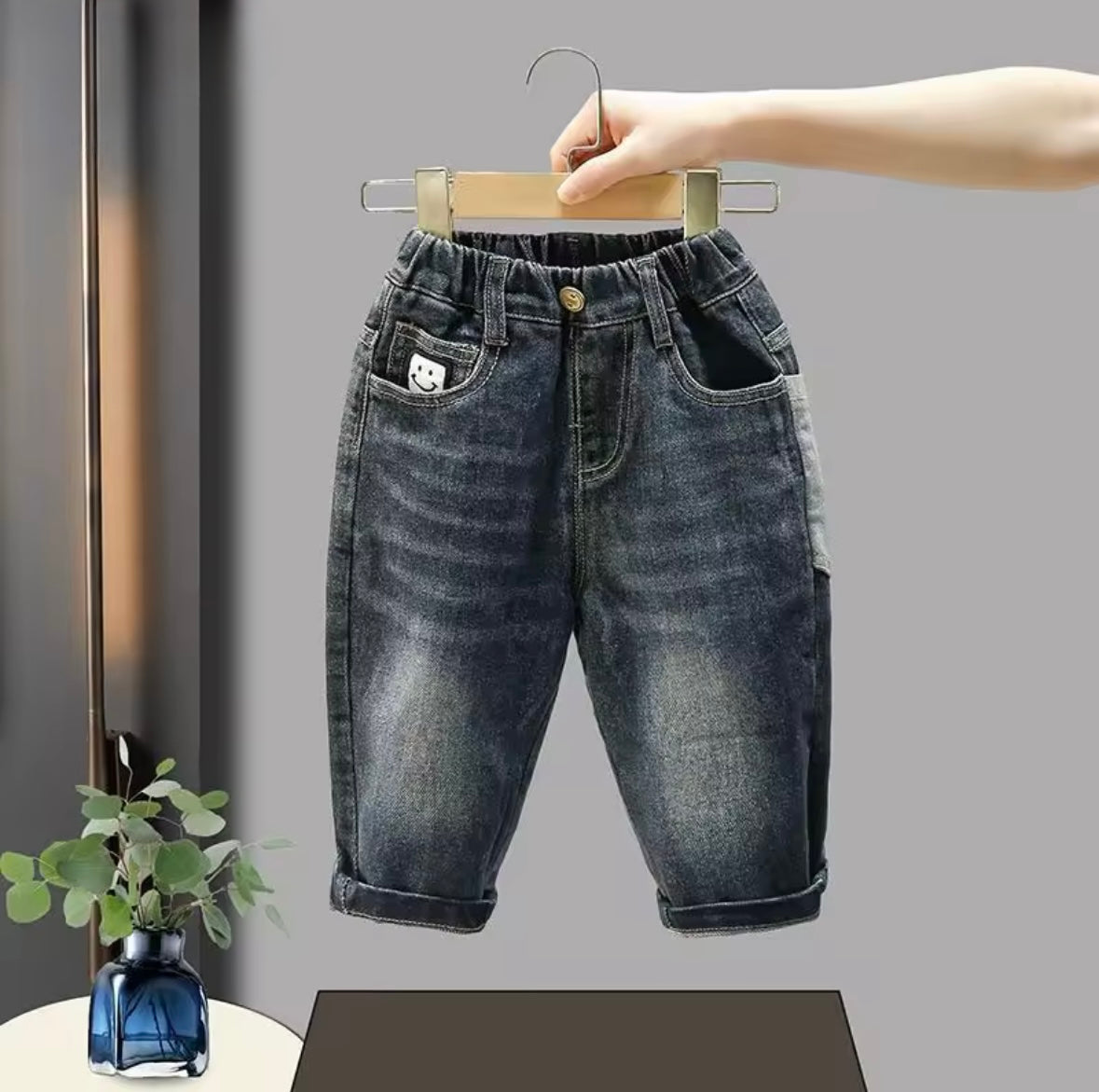 Premium Toddler Jeans with Fun Pockets – Size 18–24 Months