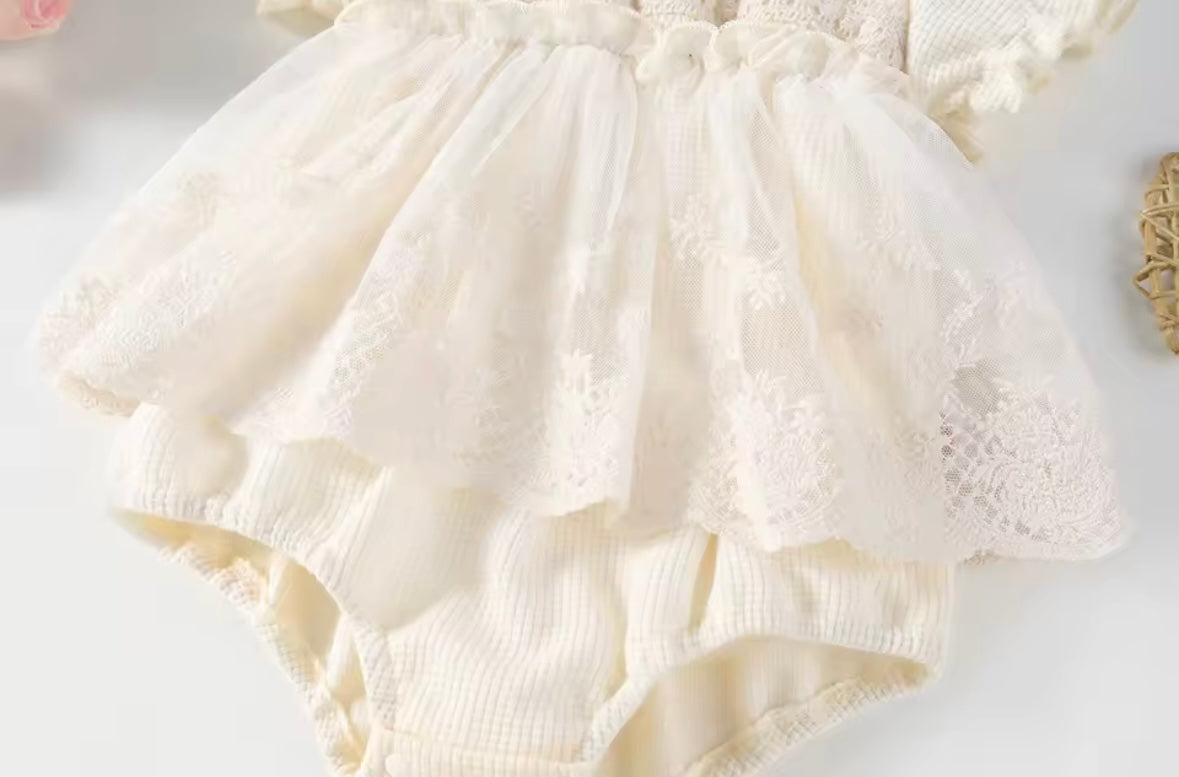 Baby Girl Lace Tulle Romper Dress – Elegant Princess Outfit 3–6M