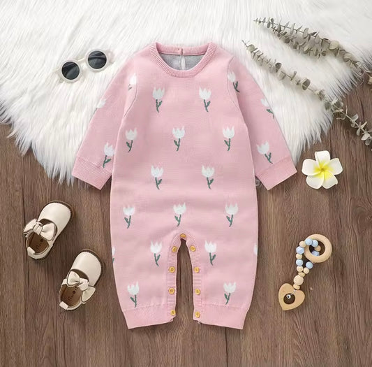 🌸 Pink Knit Baby Romper with White Flowers – Size 0–3M 🌸
