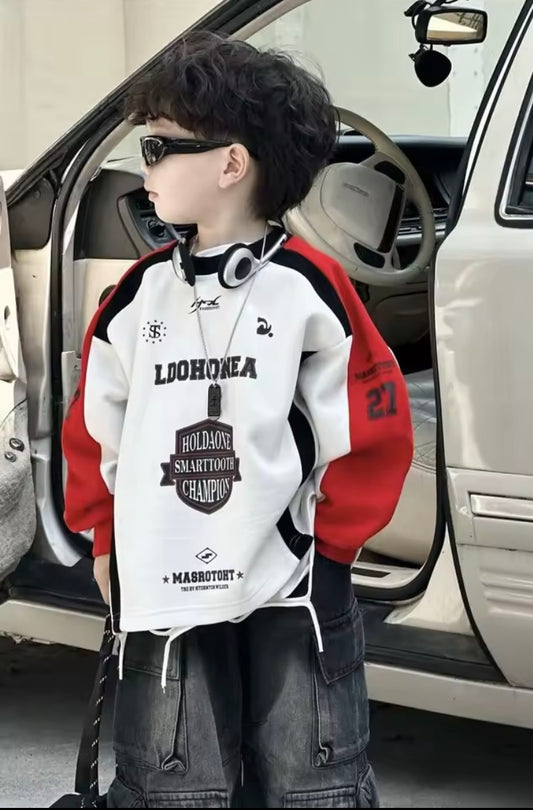 Premium Quality Streetwear Set – Racing Graphic Sweatshirt & Multi-Pocket Cargo Jeans (Size 4T)