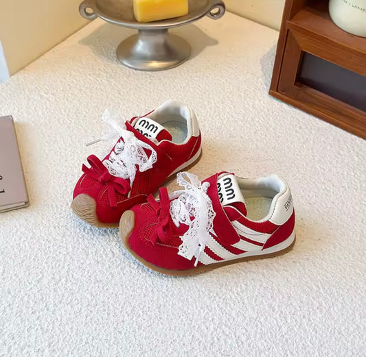 🔥 Red & White Toddler Sneakers with Lace Laces – Size EU 27 / US 10 Kids