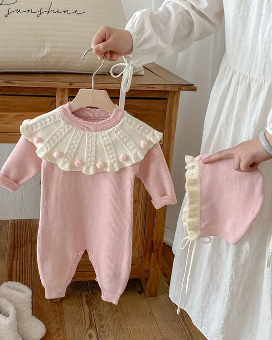 🌸 Baby Girl Knit Romper with Ruffle Collar & Bonnet – Size 3–6M