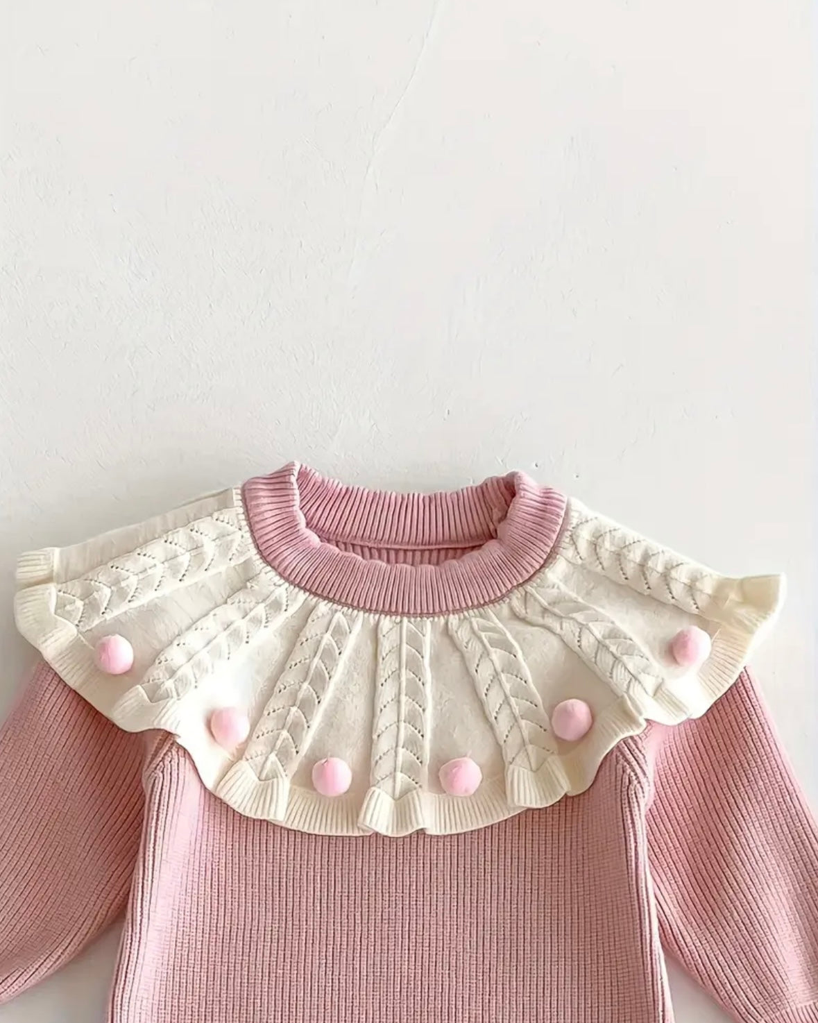 🌸 Baby Girl Knit Romper with Ruffle Collar & Bonnet – Size 3–6M