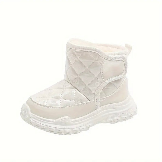 White Quilted Winter Boots with Faux Fur Lining – US Toddler Size 9