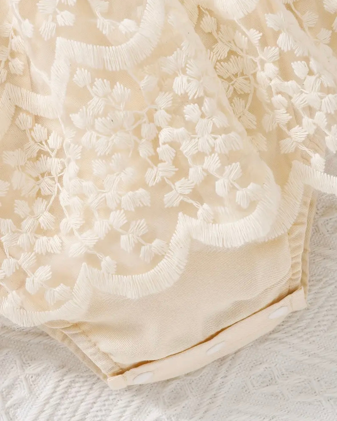Ivory Lace Baby Dress – Puff Sleeve Romper Dress, Size 3–6 Months