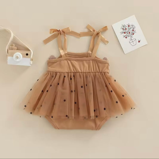 ✨ Caramel Lace & Tulle Baby Romper – Size 70 (6–9 Months)