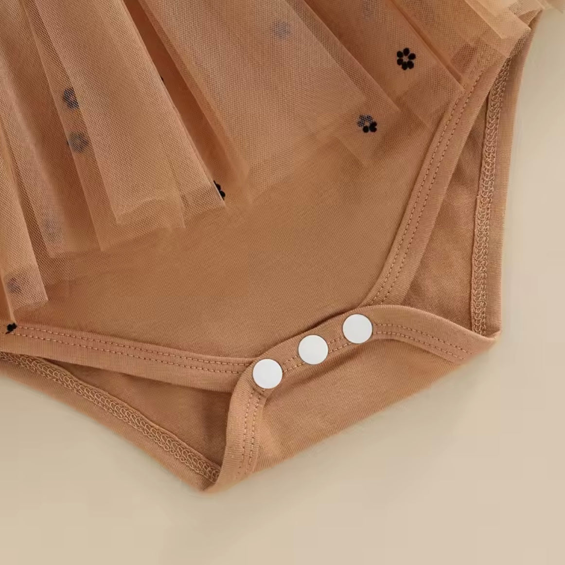 ✨ Caramel Lace & Tulle Baby Romper – Size 70 (6–9 Months)