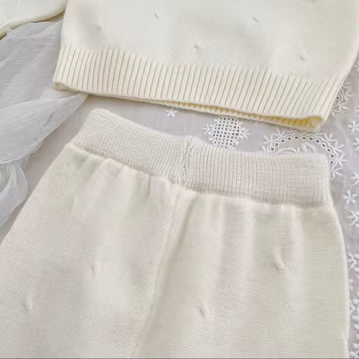 Cream Knit Floral Baby Outfit Set • 12M • Soft 2 Piece Sweater & Pants • Baby Girl Fall Winter Clothes • Cute Photo Outfit • Baby Shower Gift