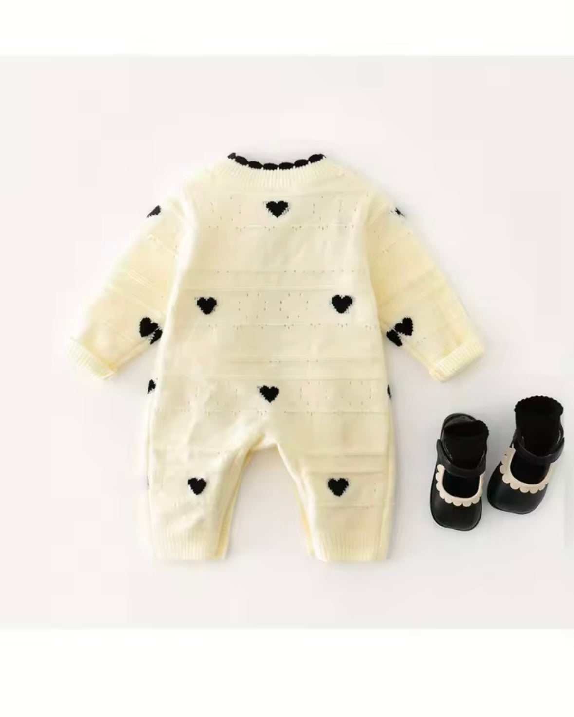 Cream Knit Heart Romper – Size 3–6 Months | Black Button Baby Jumpsuit