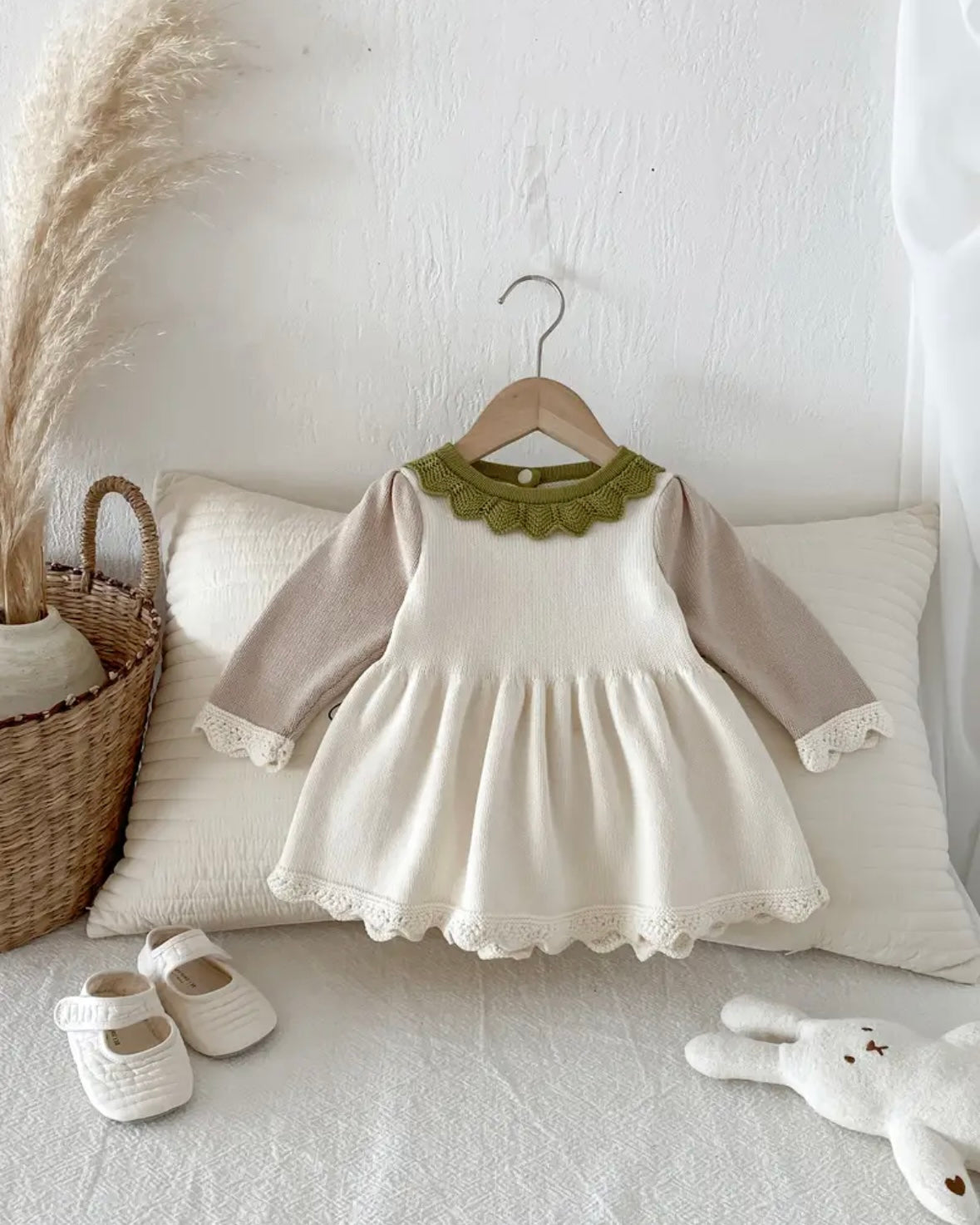 Knitted Baby Dress with Lace Trim • Soft Cream Sweater Dress • Long Sleeve Fall/Winter Outfit • Adorable Photo Outfit • Perfect Gift • 1–2Y