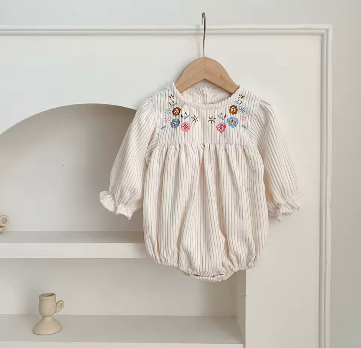 Premium Soft Corduroy Baby Romper – Embroidered Floral Detail – Long Sleeve – Size 3-6M