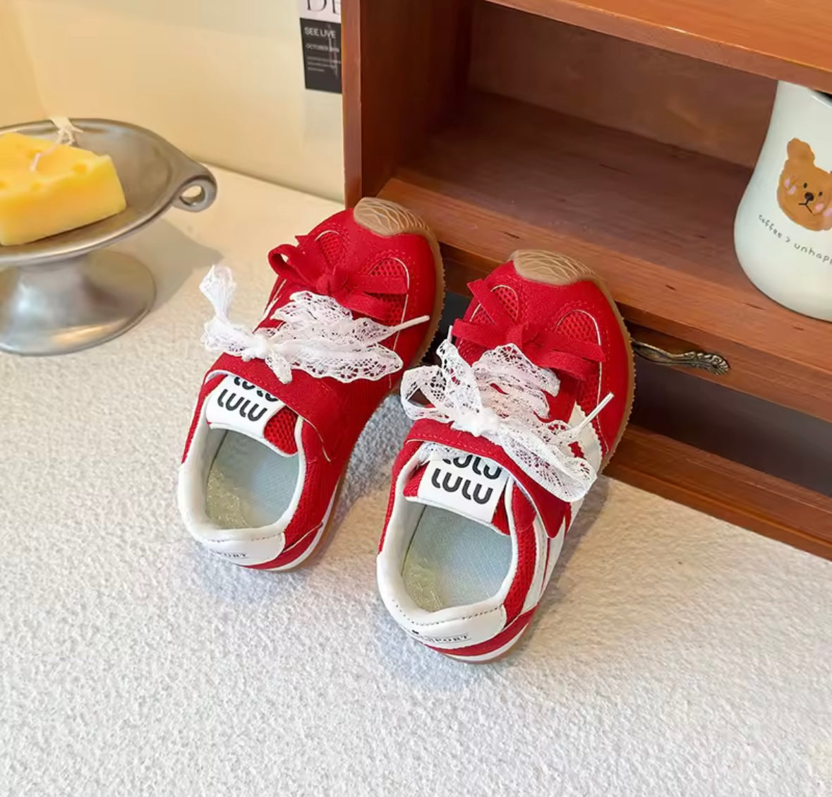🔥 Red & White Toddler Sneakers with Lace Laces – Size EU 27 / US 10 Kids