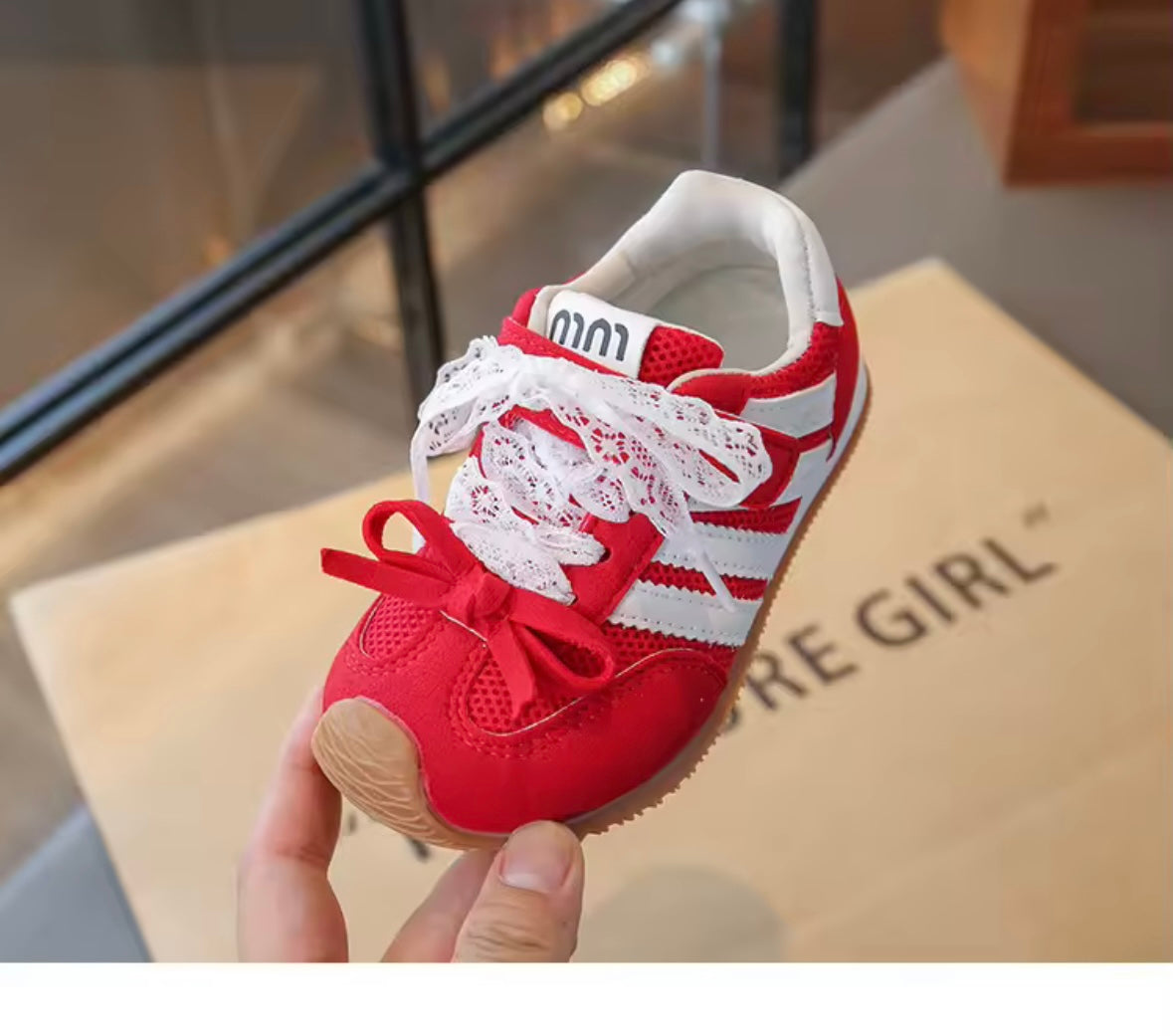 🔥 Red & White Toddler Sneakers with Lace Laces – Size EU 27 / US 10 Kids