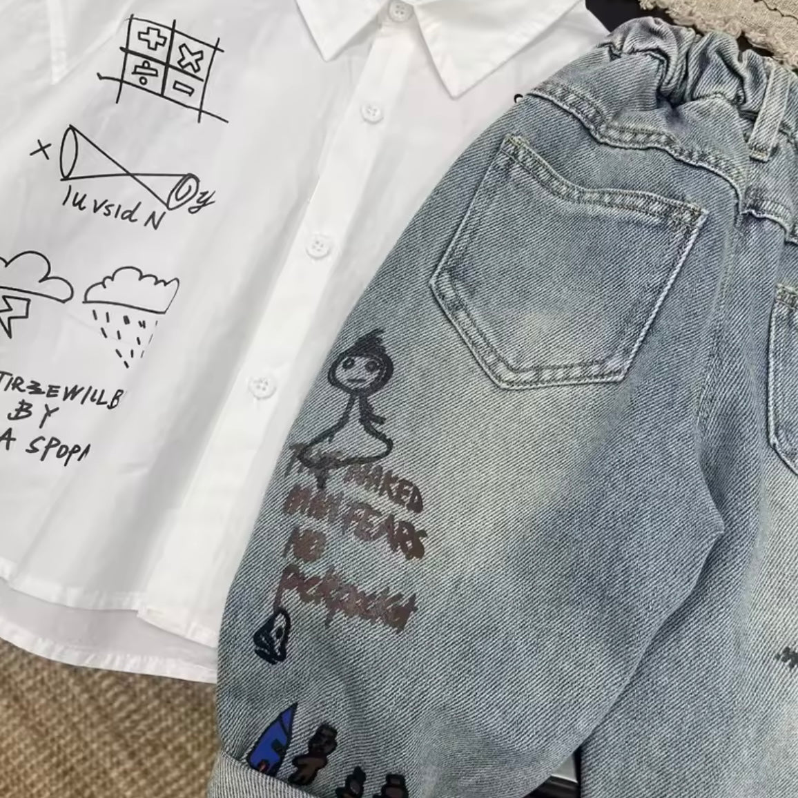 Premium Kids’ Graffiti Denim Jeans – Sizes 18–24M & 2–3Y