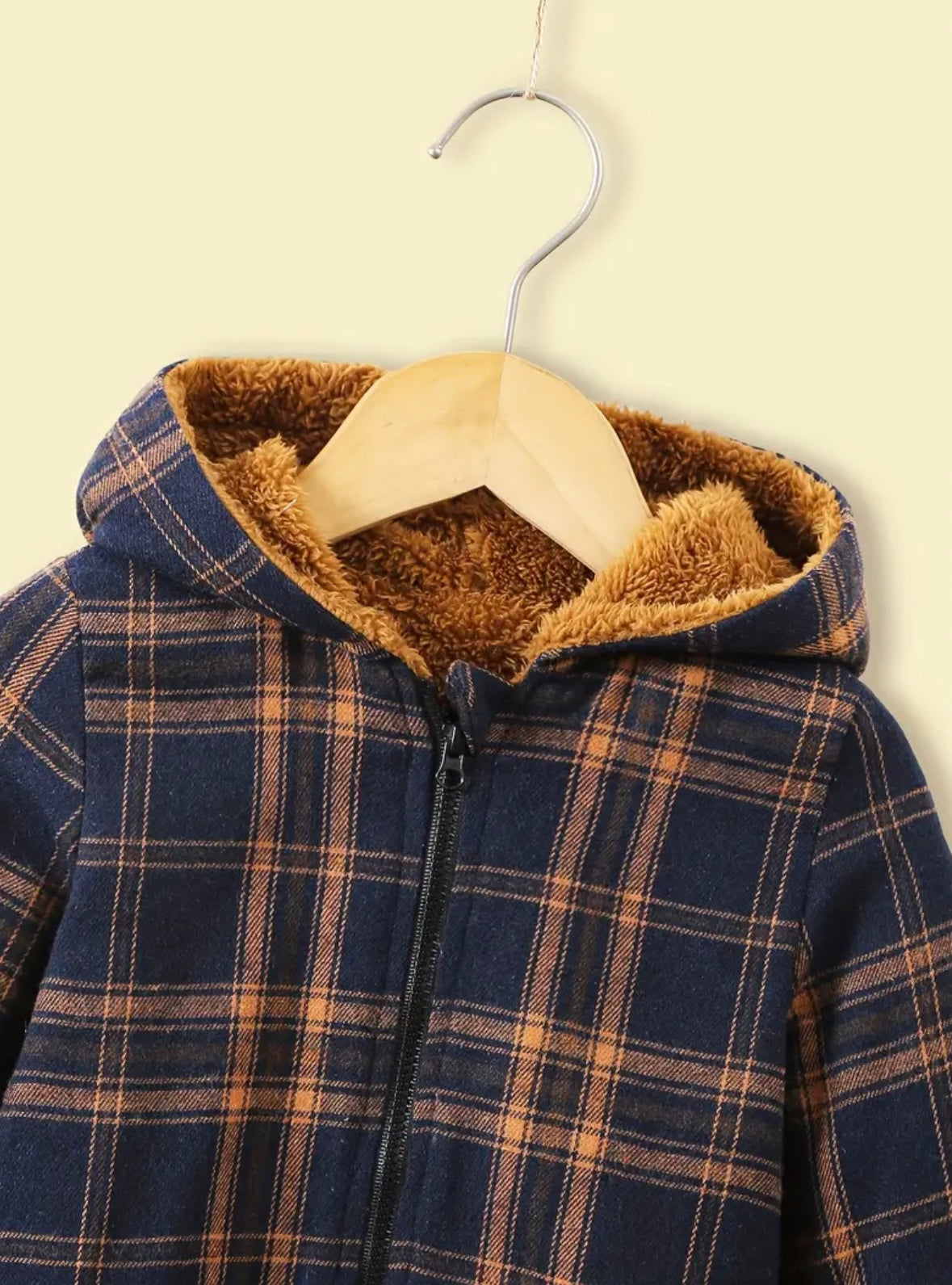 🧸 Toddler Boys’ Plaid Fleece-Lined Hooded Jacket – Size 3–4 Years