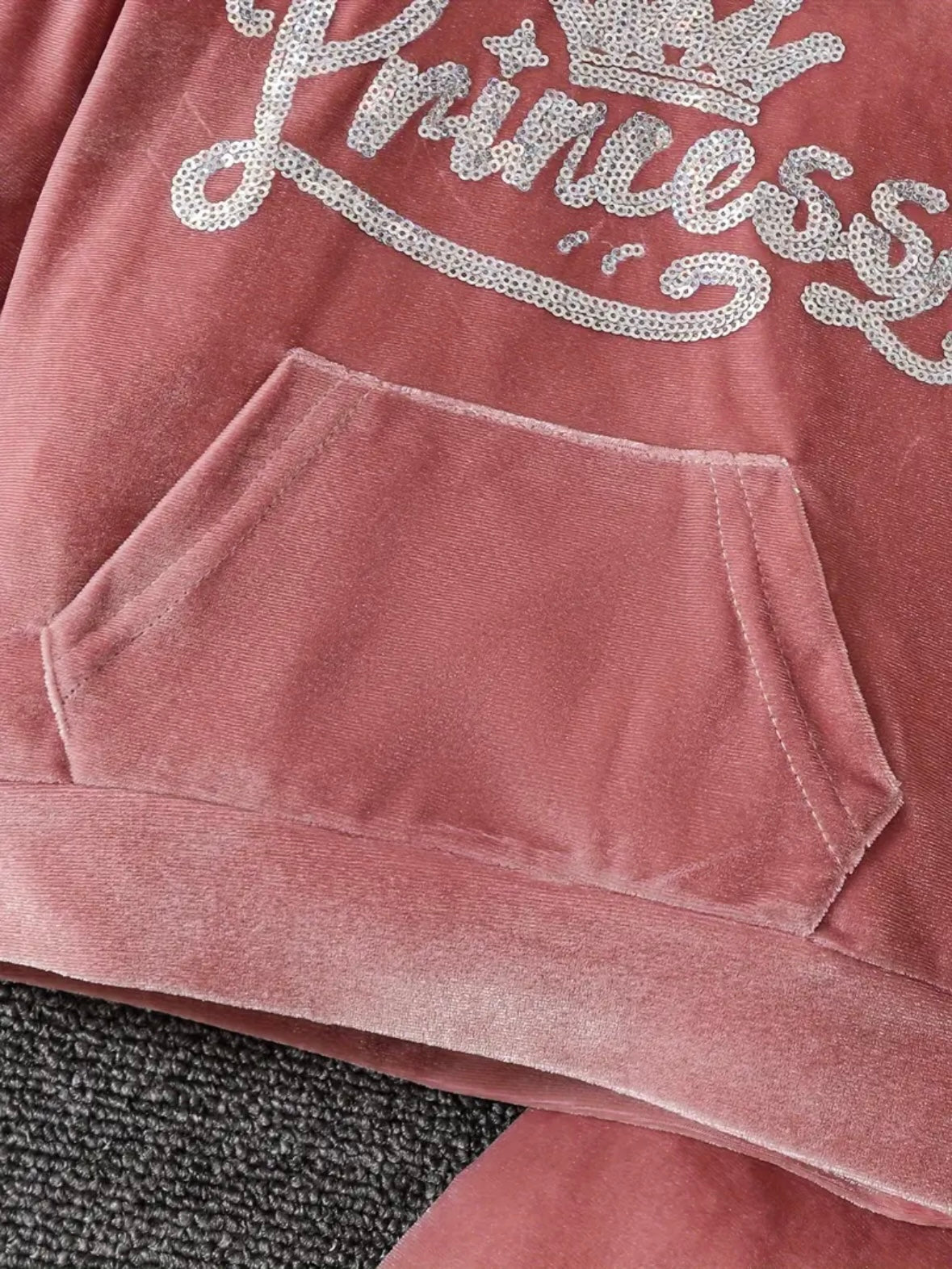 👑 Baby Girl “Princess” Velour Hoodie & Pants Set – Size : 12–18M