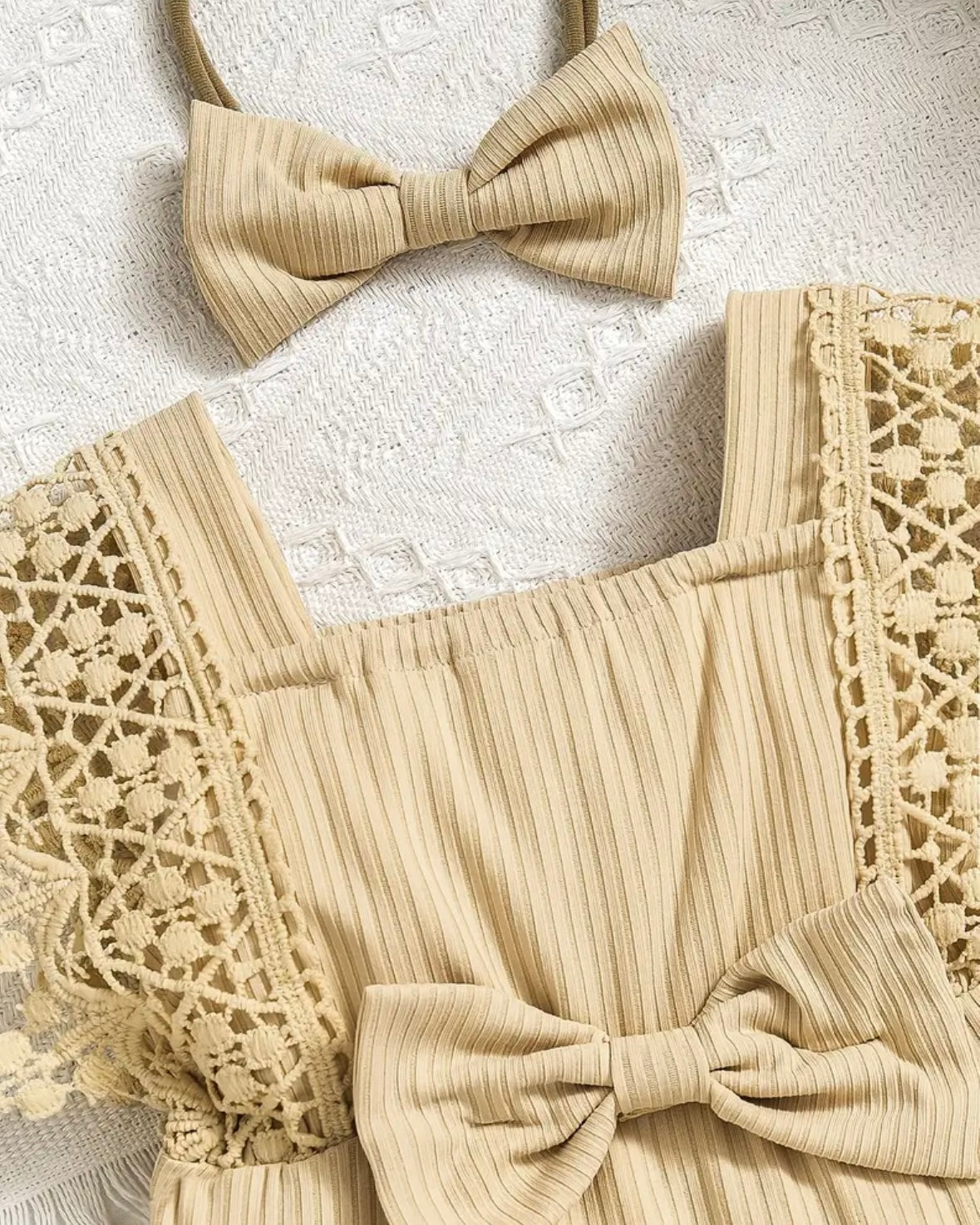 🤎 Baby Girl Lace Ruffle Romper with Bow Headband – Size 3–6M