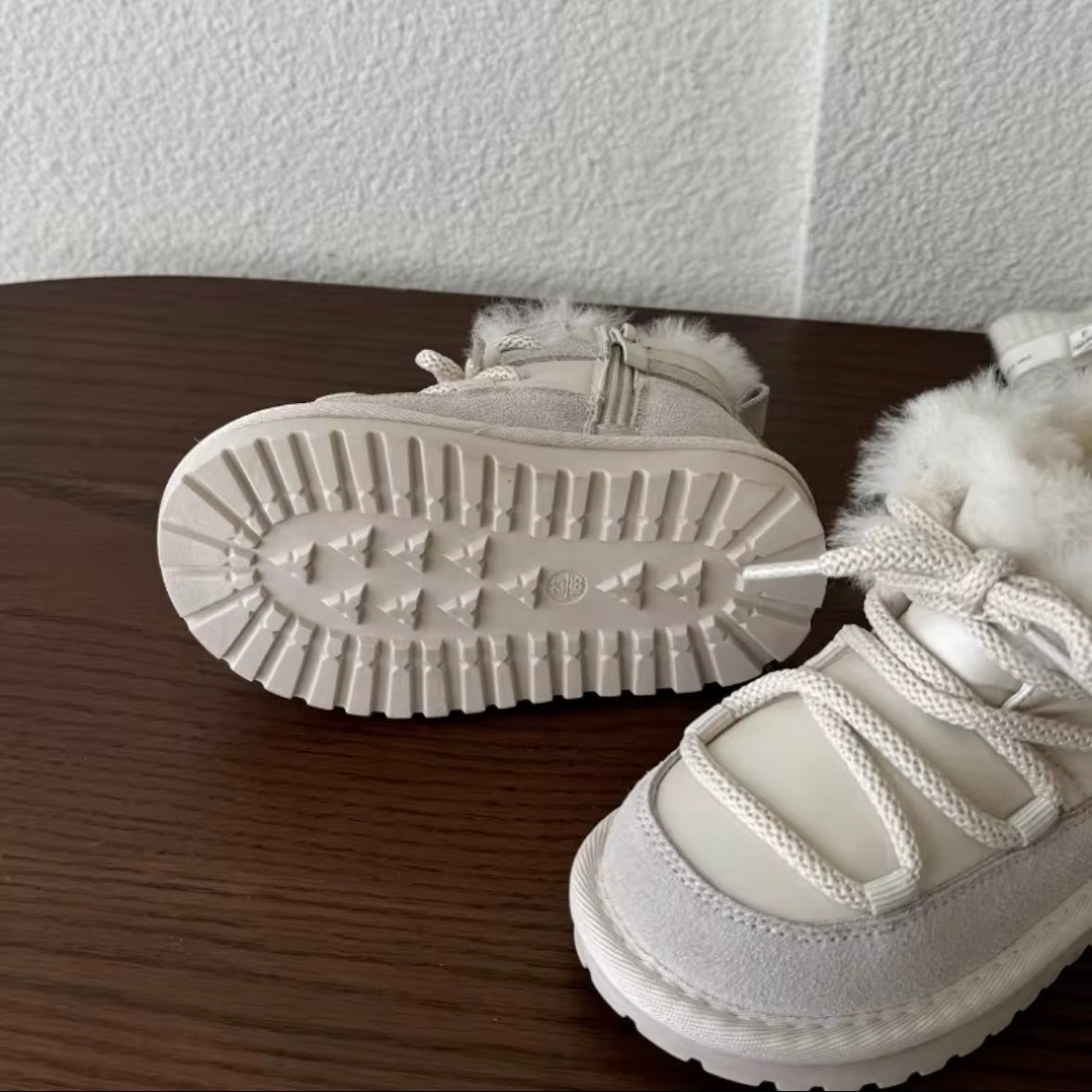 Premium Quality Faux Fur Lined Winter Boots – Cream (US 7.5 Toddler)