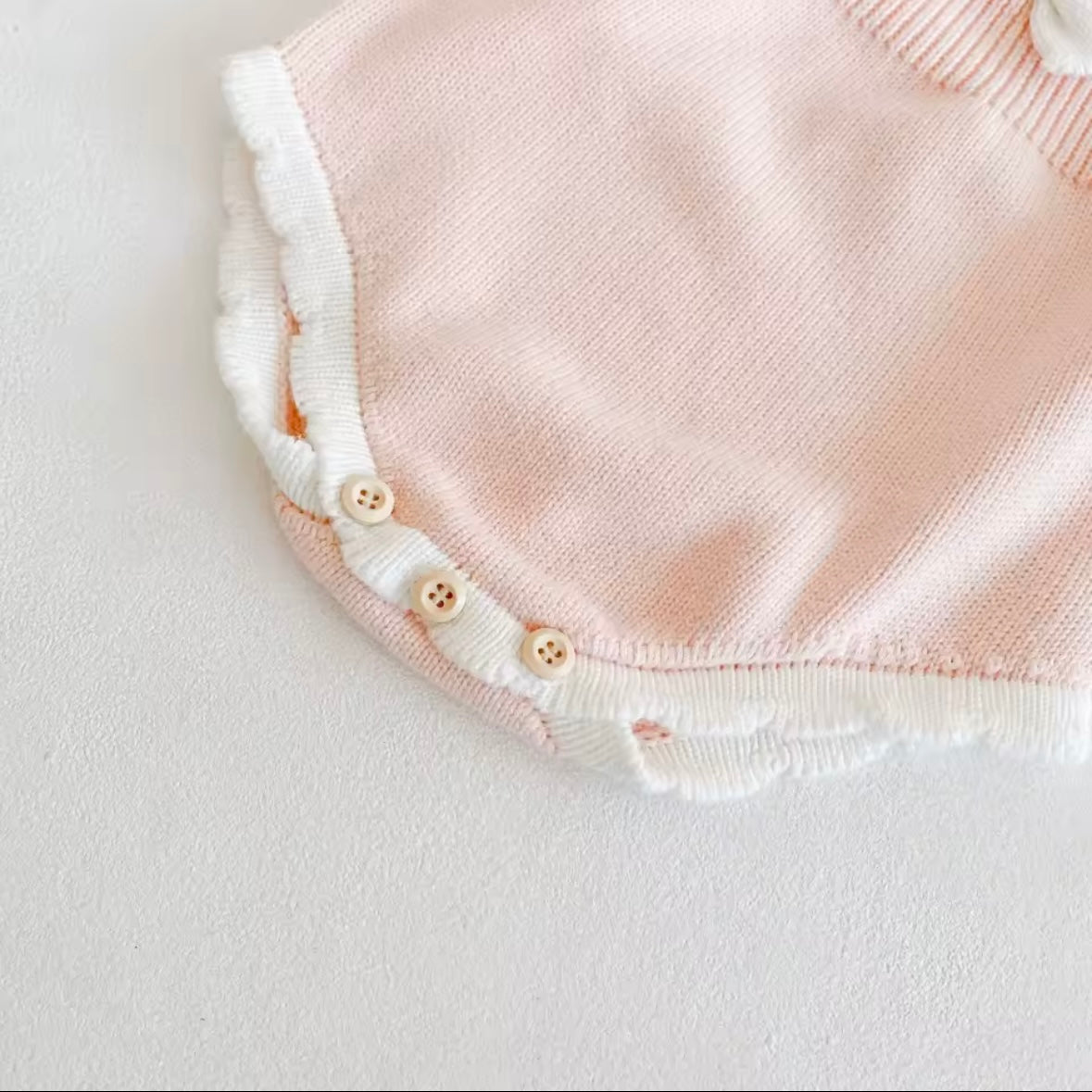 Blush Pink Knit Baby Romper with Bow – Long Sleeve Ruffle Bodysuit | Size 3–6M