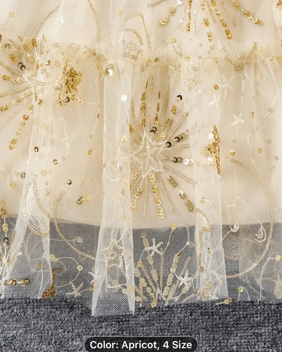 ✨ Gold Sparkle Princess Dress with Matching Purse – Size 4Y ✨