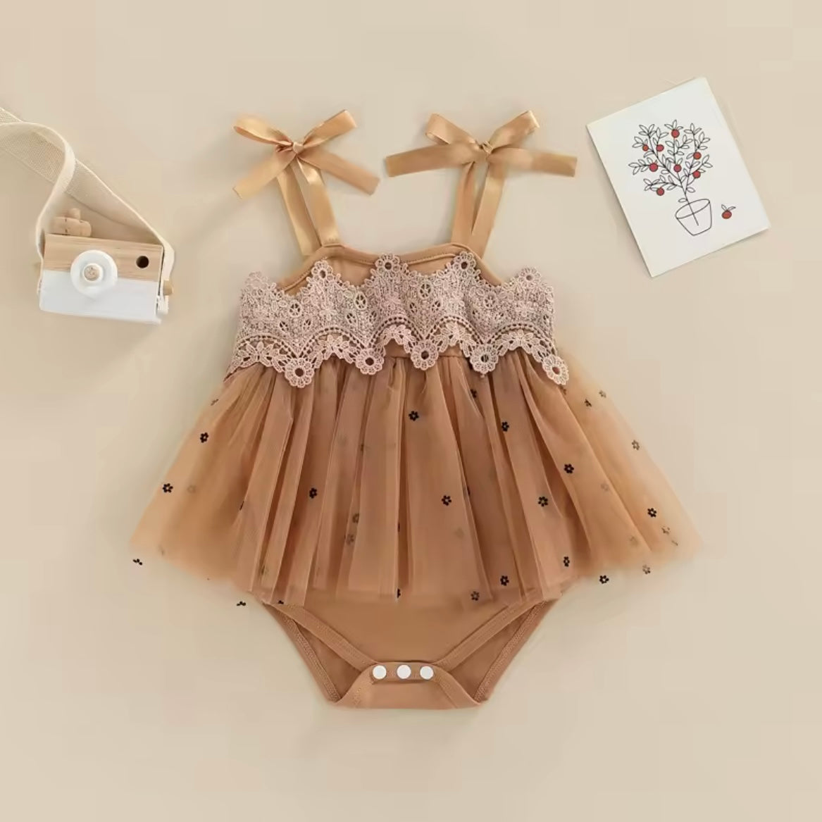 ✨ Caramel Lace & Tulle Baby Romper – Size 70 (6–9 Months)
