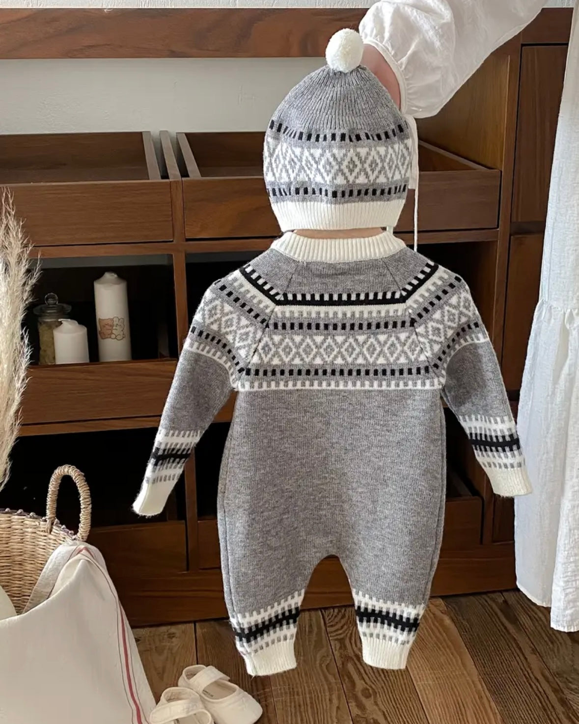 Grey Nordic Knit Baby Romper & Pom-Pom Hat Set – 1-3 Months (Super Soft Winter Outfit)